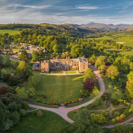 Muncaster Castle Coachman'S Quarters Ravenglass Exterior foto